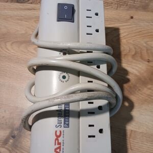 APC SurgeArrest Power Strip
